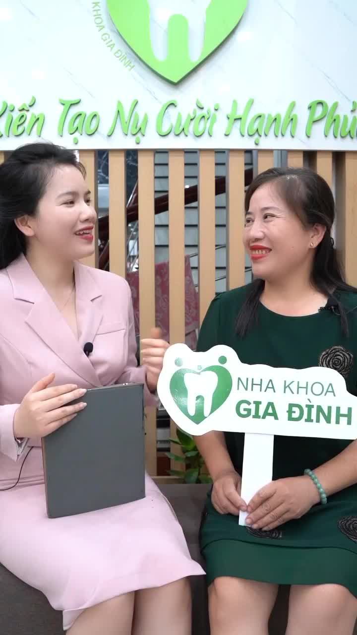 CÔ HOÀNG THỊ THỦY - KHÁCH HÀNG U50 VỪA THỰC HIỆN THÁO NIỀNG